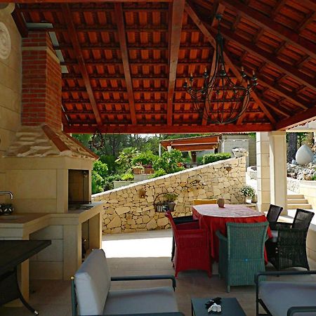 Ursa Minor Villa Sumartin Luaran gambar