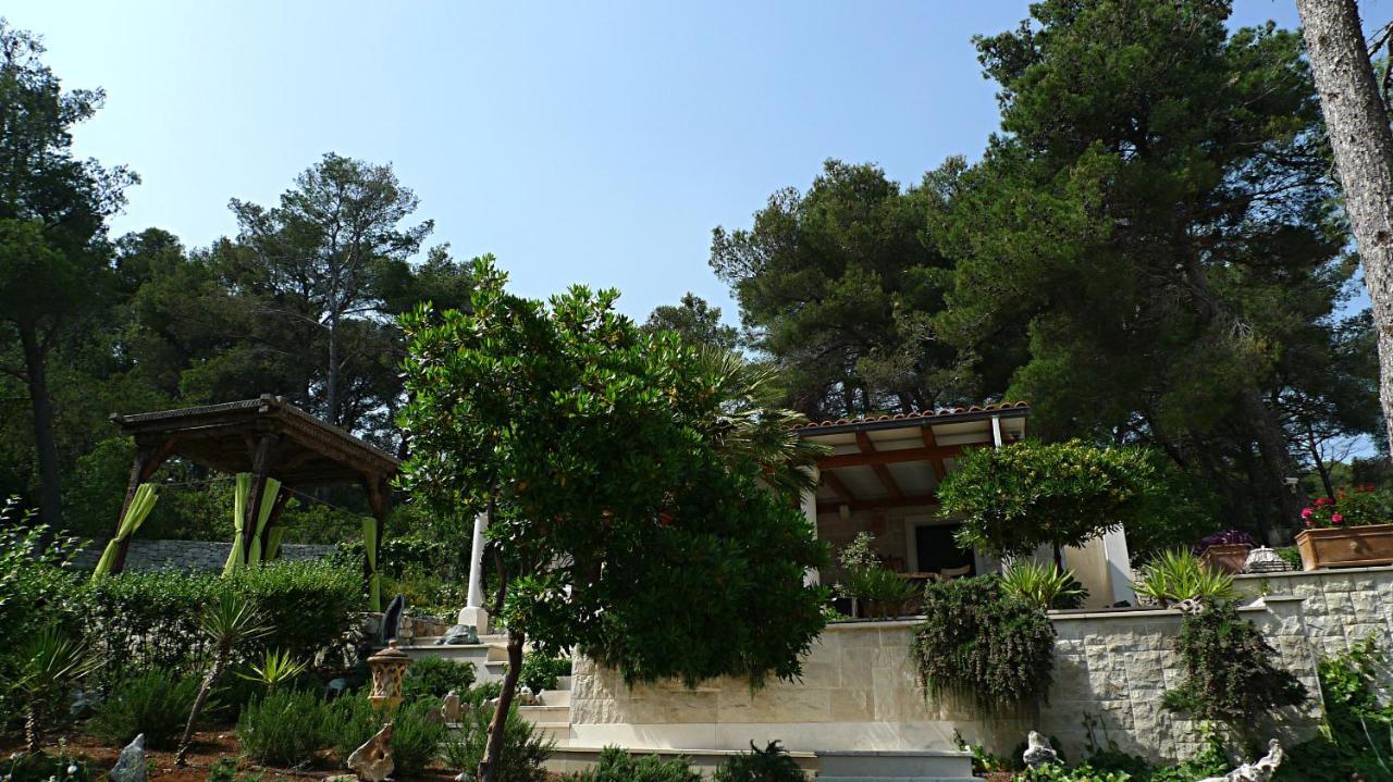 Ursa Minor Villa Sumartin Luaran gambar